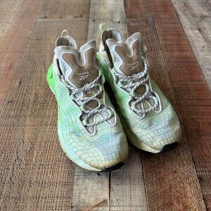 Reebok Zig Kinetica II Edge Athletic Shoes Lime & Beige Lace-Up Women’s 8